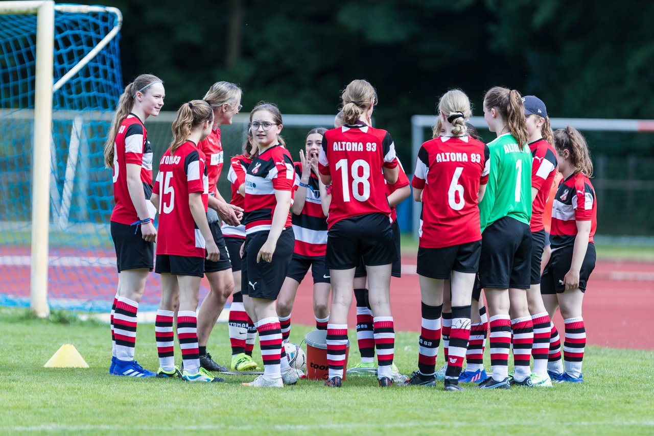 Bild 126 - Loewinnen-Cup